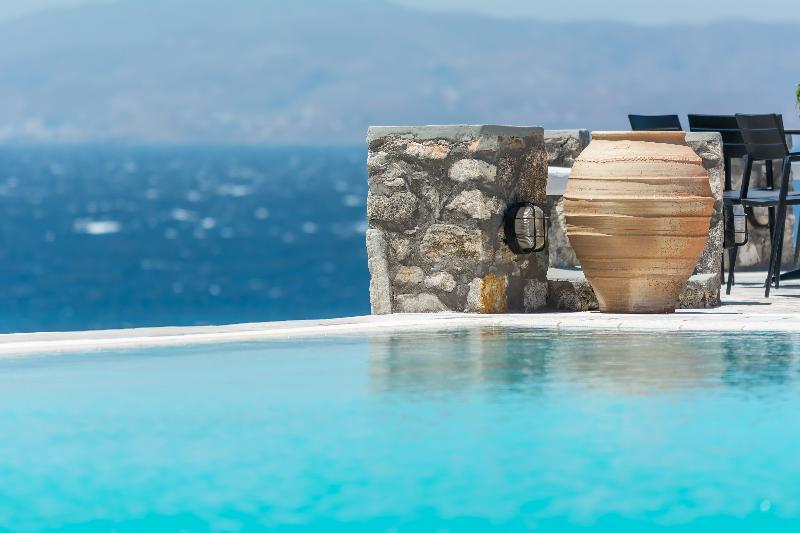 Capo Di Mykonos Resort Agios Ioannis Diakoftis エクステリア 写真