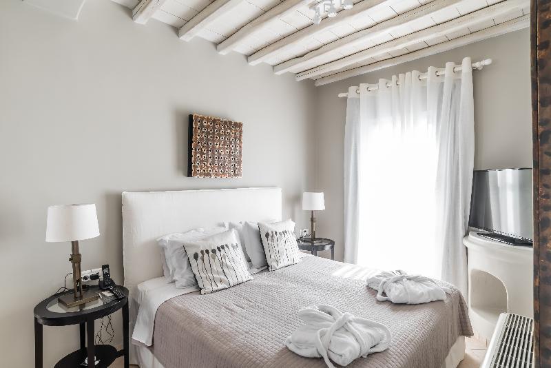Capo Di Mykonos Resort Agios Ioannis Diakoftis エクステリア 写真